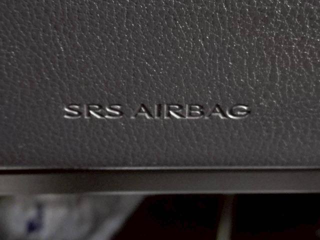 ＥＳ ＥＳ３００ｈ　“Ｆ　ＳＰＯＲＴ”　禁煙／サンルーフ／レーダークルーズ／ＡＣ１００Ｖ／電動リアゲート／ブラインドスポット／ＥＴＣ／シートヒーター＆シートクーラー／ステアリイングスイッチ／ＣＤ・ＤＶＤ再生／パドルシフト（60枚目）