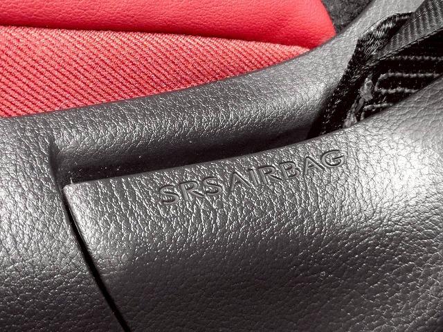 ＥＳ ＥＳ３００ｈ　“Ｆ　ＳＰＯＲＴ”　禁煙／サンルーフ／レーダークルーズ／ＡＣ１００Ｖ／電動リアゲート／ブラインドスポット／ＥＴＣ／シートヒーター＆シートクーラー／ステアリイングスイッチ／ＣＤ・ＤＶＤ再生／パドルシフト（61枚目）