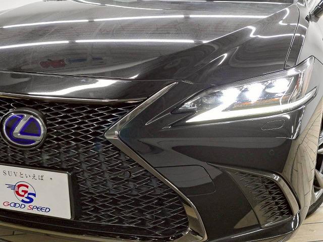 ＥＳ ＥＳ３００ｈ　“Ｆ　ＳＰＯＲＴ”　禁煙／サンルーフ／レーダークルーズ／ＡＣ１００Ｖ／電動リアゲート／ブラインドスポット／ＥＴＣ／シートヒーター＆シートクーラー／ステアリイングスイッチ／ＣＤ・ＤＶＤ再生／パドルシフト（68枚目）