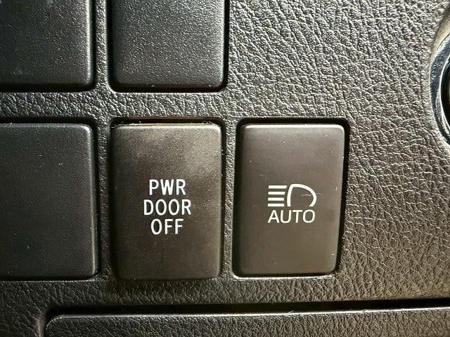 ヴェルファイア Ｚ“Ａ　エディション”　禁煙／両側パワースライド／モデリスタ／レーダークルーズ／オットマン／バックカメラ／メーカーナビ／ＥＴＣ／サンルーフ／Ｗエアコン／ＡＣ１００Ｖ／ブレーキホールド／オートハイビーム（41枚目）