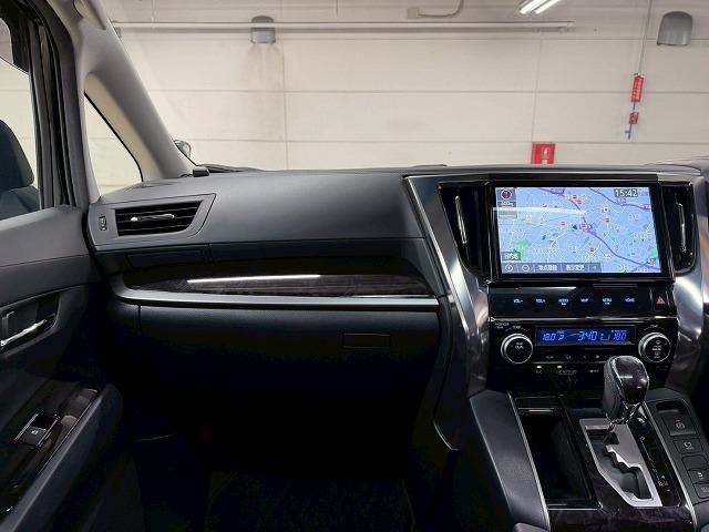 ヴェルファイア Ｚ“Ａ　エディション”　禁煙／両側パワースライド／モデリスタ／レーダークルーズ／オットマン／バックカメラ／メーカーナビ／ＥＴＣ／サンルーフ／Ｗエアコン／ＡＣ１００Ｖ／ブレーキホールド／オートハイビーム（48枚目）