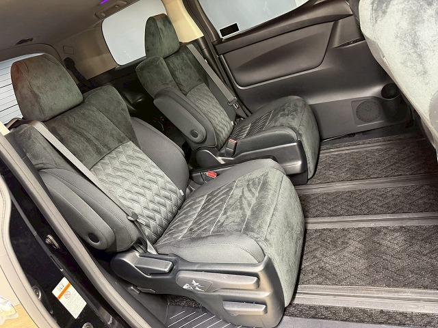 ヴェルファイア Ｚ“Ａ　エディション”　禁煙／両側パワースライド／モデリスタ／レーダークルーズ／オットマン／バックカメラ／メーカーナビ／ＥＴＣ／サンルーフ／Ｗエアコン／ＡＣ１００Ｖ／ブレーキホールド／オートハイビーム（50枚目）