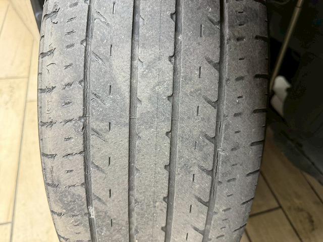 ヴェルファイア Ｚ“Ａ　エディション”　禁煙／両側パワースライド／モデリスタ／レーダークルーズ／オットマン／バックカメラ／メーカーナビ／ＥＴＣ／サンルーフ／Ｗエアコン／ＡＣ１００Ｖ／ブレーキホールド／オートハイビーム（66枚目）