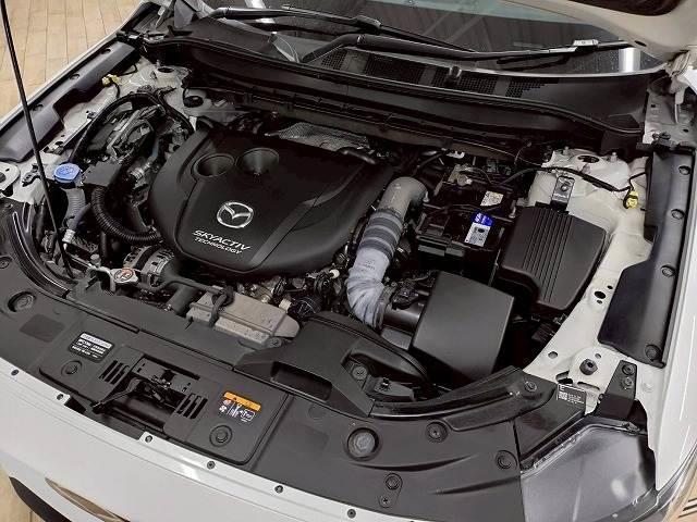 ＣＸ－８ ＸＤプロアクティブ　禁煙車／全周囲／レーダークルーズ／ＥＴＣ／シートヒーター／Ｗエアコン／ヘッドアップディスプレイ／ステアリングヒーター／レーンキープアシスト／衝突軽減／パドルシフト／シートメモリー（15枚目）