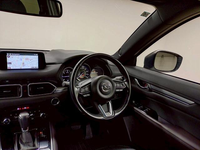 ＣＸ－８ ＸＤプロアクティブ　禁煙車／全周囲／レーダークルーズ／ＥＴＣ／シートヒーター／Ｗエアコン／ヘッドアップディスプレイ／ステアリングヒーター／レーンキープアシスト／衝突軽減／パドルシフト／シートメモリー（52枚目）