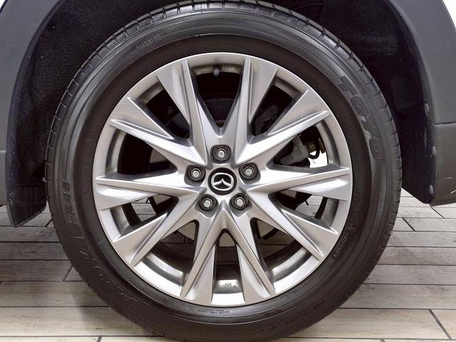 ＣＸ－８ ＸＤプロアクティブ　禁煙車／全周囲／レーダークルーズ／ＥＴＣ／シートヒーター／Ｗエアコン／ヘッドアップディスプレイ／ステアリングヒーター／レーンキープアシスト／衝突軽減／パドルシフト／シートメモリー（66枚目）