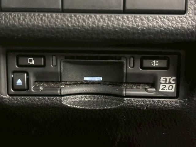 ＲＡＶ４ ＨＹＢＲＩＤ　Ｇ　禁煙／１０．５インチ／電動リアゲート／全周囲／レーダークルーズ／ブラインドスポット／パワーシート／アップルカープレイ／シートヒーター＆シートクーラー／オートハイビーム／ステアリングヒーター（13枚目）