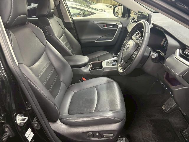 ＲＡＶ４ ＨＹＢＲＩＤ　Ｇ　禁煙／１０．５インチ／電動リアゲート／全周囲／レーダークルーズ／ブラインドスポット／パワーシート／アップルカープレイ／シートヒーター＆シートクーラー／オートハイビーム／ステアリングヒーター（35枚目）