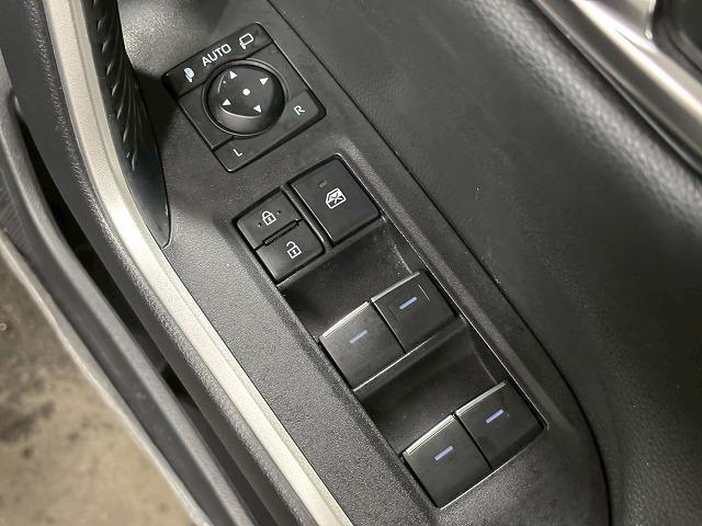 ＲＡＶ４ ＨＹＢＲＩＤ　Ｇ　禁煙／１０．５インチ／電動リアゲート／全周囲／レーダークルーズ／ブラインドスポット／パワーシート／アップルカープレイ／シートヒーター＆シートクーラー／オートハイビーム／ステアリングヒーター（47枚目）