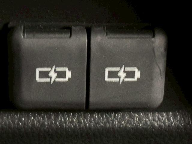 ＲＡＶ４ ＨＹＢＲＩＤ　Ｇ　禁煙／１０．５インチ／電動リアゲート／全周囲／レーダークルーズ／ブラインドスポット／パワーシート／アップルカープレイ／シートヒーター＆シートクーラー／オートハイビーム／ステアリングヒーター（48枚目）