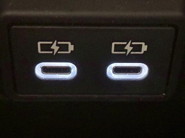 ＲＡＶ４ ＨＹＢＲＩＤ　Ｇ　禁煙／１０．５インチ／電動リアゲート／全周囲／レーダークルーズ／ブラインドスポット／パワーシート／アップルカープレイ／シートヒーター＆シートクーラー／オートハイビーム／ステアリングヒーター（54枚目）