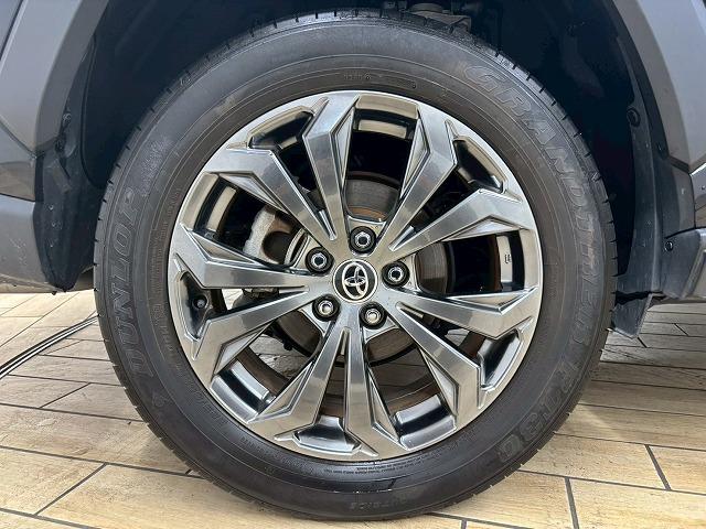 ＲＡＶ４ ＨＹＢＲＩＤ　Ｇ　禁煙／１０．５インチ／電動リアゲート／全周囲／レーダークルーズ／ブラインドスポット／パワーシート／アップルカープレイ／シートヒーター＆シートクーラー／オートハイビーム／ステアリングヒーター（62枚目）