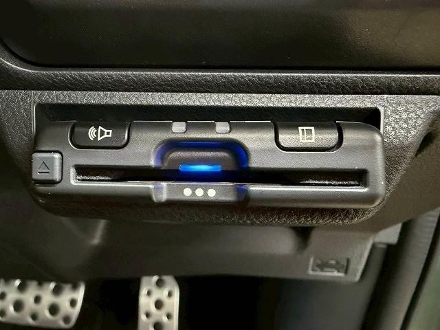 フォレスター ハイブリッド　Ａｄｖａｎｃｅ　禁煙車／電動リアゲート／ブラウンレザー／レーダークルーズ／ブラインドスポット／シートヒーター／ステアリングヒーター／後席シートヒーター／シートメモリー／ベックカメラ（13枚目）