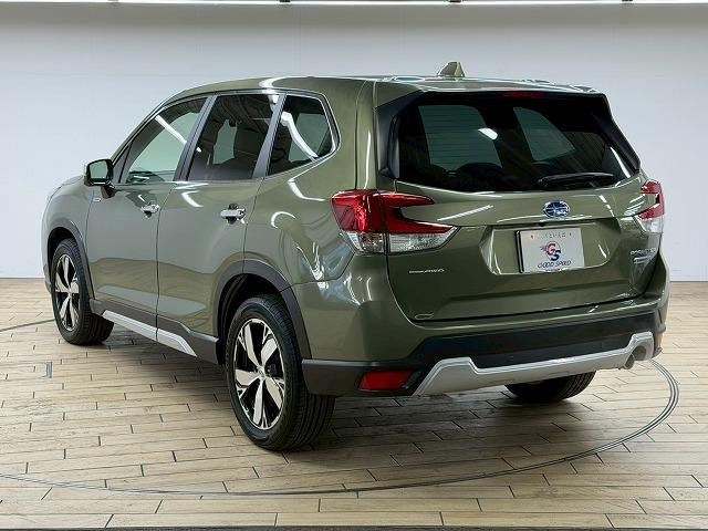 フォレスター ハイブリッド　Ａｄｖａｎｃｅ　禁煙車／電動リアゲート／ブラウンレザー／レーダークルーズ／ブラインドスポット／シートヒーター／ステアリングヒーター／後席シートヒーター／シートメモリー／ベックカメラ（70枚目）