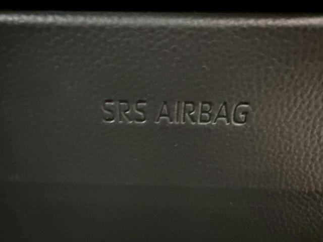 プリウス Ｚ　禁煙／全周囲／モデリスタ／デジタルミラー／ワイヤレス充電／電動リアゲート／レーダークルーズ／シートヒーター＆シートクーラー／ＡＣ１００Ｖ／トヨタチームメイト／アップルカープレイ（50枚目）