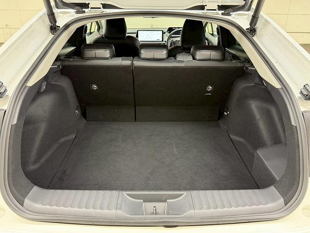 プリウス Ｚ　禁煙／全周囲／モデリスタ／デジタルミラー／ワイヤレス充電／電動リアゲート／レーダークルーズ／シートヒーター＆シートクーラー／ＡＣ１００Ｖ／トヨタチームメイト／アップルカープレイ（59枚目）