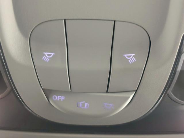 ジープ・レネゲード リミテッド　１オナ／バックカメラ／ブラインドスポット／ＥＴＣ／レーダークルーズ／シートヒーター／Ｐシート／ステアリングヒーター／フルセグ／アイドリングストップ／ディーラー車／レーンキープ（25枚目）