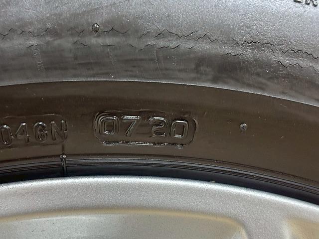 ジープ・レネゲード リミテッド　１オナ／バックカメラ／ブラインドスポット／ＥＴＣ／レーダークルーズ／シートヒーター／Ｐシート／ステアリングヒーター／フルセグ／アイドリングストップ／ディーラー車／レーンキープ（58枚目）