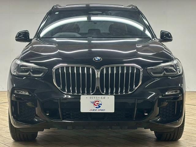 Ｘ５ ｘＤｒｉｖｅ３５ｄ　Ｍ　Ｓｐｏｒｔ　パノラマ／全周囲／電動リアゲート／ＥＴＣ／ブラインドスポット／ヘッドアップディスプレイ／シートヒーター＆シートクーラー／茶革／バーチャルコックピット／レーダークルーズ（17枚目）