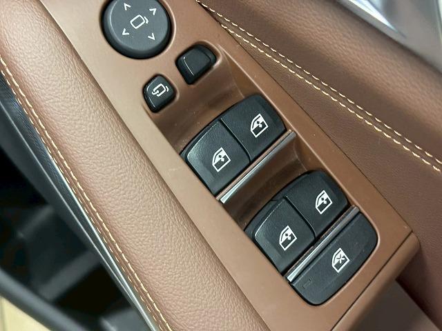 Ｘ５ ｘＤｒｉｖｅ３５ｄ　Ｍ　Ｓｐｏｒｔ　パノラマ／全周囲／電動リアゲート／ＥＴＣ／ブラインドスポット／ヘッドアップディスプレイ／シートヒーター＆シートクーラー／茶革／バーチャルコックピット／レーダークルーズ（41枚目）