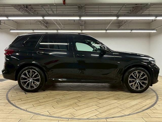 Ｘ５ ｘＤｒｉｖｅ３５ｄ　Ｍ　Ｓｐｏｒｔ　パノラマ／全周囲／電動リアゲート／ＥＴＣ／ブラインドスポット／ヘッドアップディスプレイ／シートヒーター＆シートクーラー／茶革／バーチャルコックピット／レーダークルーズ（77枚目）