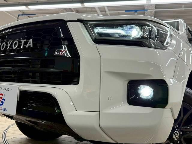 ハイラックス Z“GR SPORT” 禁煙車/全周囲/レーダークルーズ/ETC/クリアランスソナー/パワーシート/パドルシフト/トノカバー/アップルカープレイ/ナビキット/レーンキープ/衝突帰依減(11枚目)