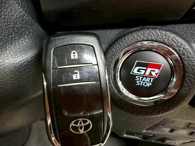 ハイラックス Z“GR SPORT” 禁煙車/全周囲/レーダークルーズ/ETC/クリアランスソナー/パワーシート/パドルシフト/トノカバー/アップルカープレイ/ナビキット/レーンキープ/衝突帰依減(16枚目)