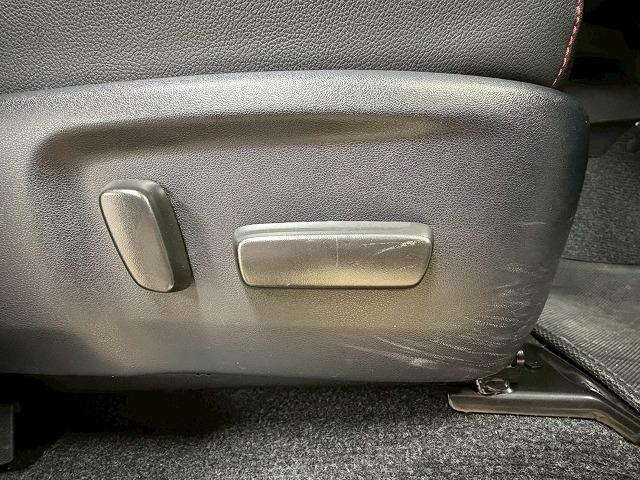 ハイラックス Z“GR SPORT” 禁煙車/全周囲/レーダークルーズ/ETC/クリアランスソナー/パワーシート/パドルシフト/トノカバー/アップルカープレイ/ナビキット/レーンキープ/衝突帰依減(29枚目)