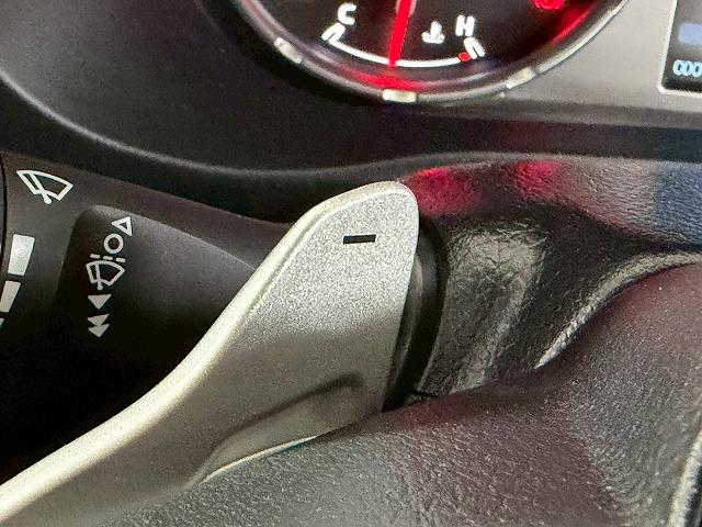 ハイラックス Z“GR SPORT” 禁煙車/全周囲/レーダークルーズ/ETC/クリアランスソナー/パワーシート/パドルシフト/トノカバー/アップルカープレイ/ナビキット/レーンキープ/衝突帰依減(35枚目)