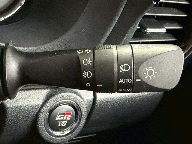 ハイラックス Z“GR SPORT” 禁煙車/全周囲/レーダークルーズ/ETC/クリアランスソナー/パワーシート/パドルシフト/トノカバー/アップルカープレイ/ナビキット/レーンキープ/衝突帰依減(36枚目)