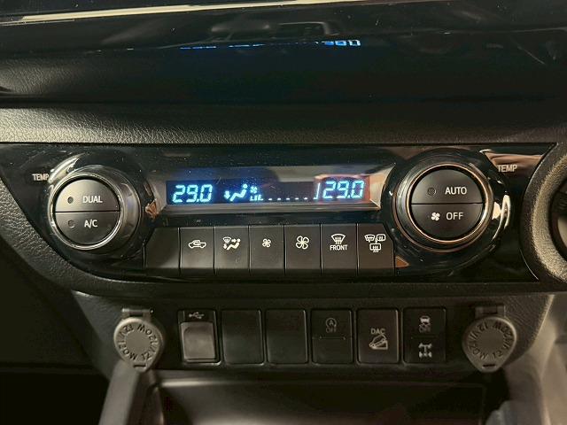 ハイラックス Z“GR SPORT” 禁煙車/全周囲/レーダークルーズ/ETC/クリアランスソナー/パワーシート/パドルシフト/トノカバー/アップルカープレイ/ナビキット/レーンキープ/衝突帰依減(37枚目)