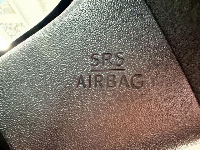 ハイラックス Z“GR SPORT” 禁煙車/全周囲/レーダークルーズ/ETC/クリアランスソナー/パワーシート/パドルシフト/トノカバー/アップルカープレイ/ナビキット/レーンキープ/衝突帰依減(53枚目)