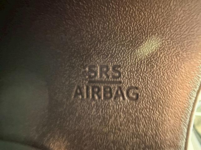 ハイラックス Z“GR SPORT” 禁煙車/全周囲/レーダークルーズ/ETC/クリアランスソナー/パワーシート/パドルシフト/トノカバー/アップルカープレイ/ナビキット/レーンキープ/衝突帰依減(56枚目)