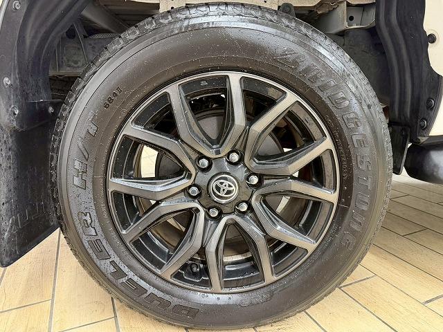 ハイラックス Z“GR SPORT” 禁煙車/全周囲/レーダークルーズ/ETC/クリアランスソナー/パワーシート/パドルシフト/トノカバー/アップルカープレイ/ナビキット/レーンキープ/衝突帰依減(61枚目)