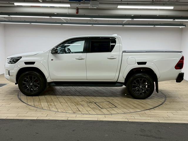 ハイラックス Z“GR SPORT” 禁煙車/全周囲/レーダークルーズ/ETC/クリアランスソナー/パワーシート/パドルシフト/トノカバー/アップルカープレイ/ナビキット/レーンキープ/衝突帰依減(69枚目)