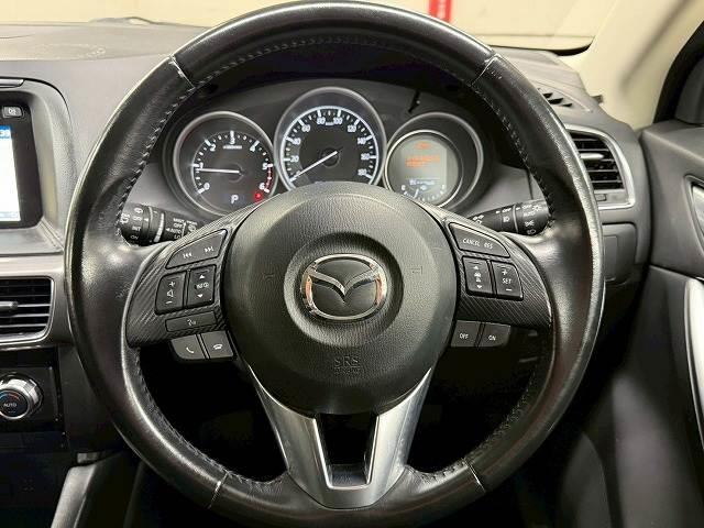 ＣＸ－５ ＸＤ　ＰＲＯＡＣＴＩＶＥ　禁煙車／レーダークルーズ／バックカメラ／ブラインドスポット／レーンキープ／オートライト／ＣＤ・ＤＶＤ再生／クリアランスソナー／ステアリングスイッチ／オートエアコン／オートライト（14枚目）