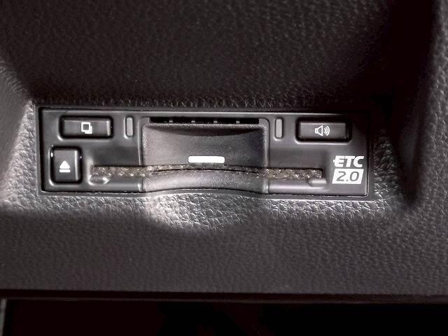 ヤリスクロス HYBRID Z ウルバーノ 禁煙車/全周囲/ブラインドスポット/ETC/レーダークルーズ/ブレーキホーホールド/アップルカープレイ/フルセグ/オートハイビーム/衝突軽減/レーンキープ/パワーシート(13枚目)