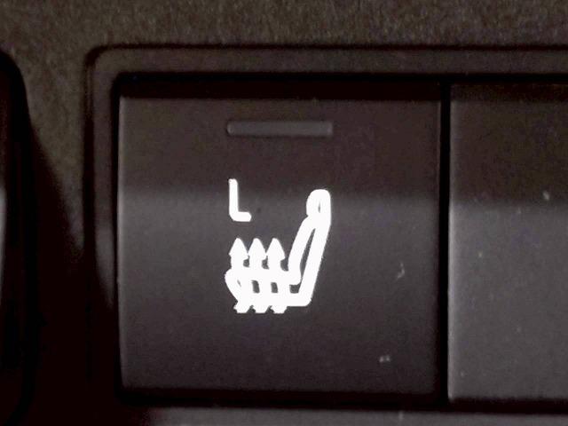 ヤリスクロス HYBRID Z ウルバーノ 禁煙車/全周囲/ブラインドスポット/ETC/レーダークルーズ/ブレーキホーホールド/アップルカープレイ/フルセグ/オートハイビーム/衝突軽減/レーンキープ/パワーシート(25枚目)