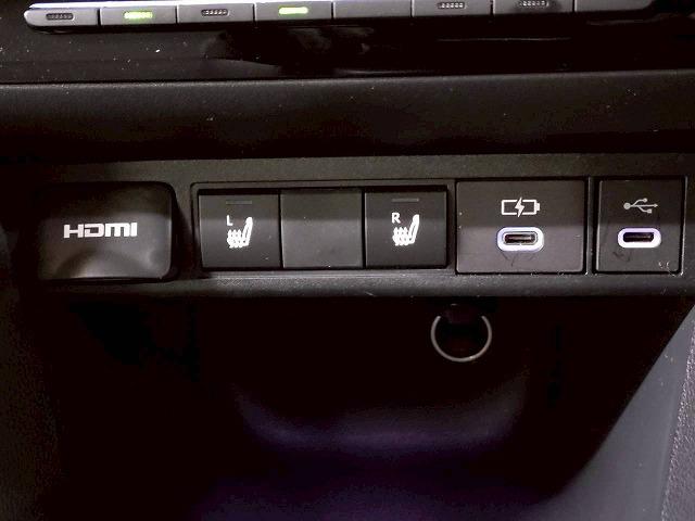 ヤリスクロス HYBRID Z ウルバーノ 禁煙車/全周囲/ブラインドスポット/ETC/レーダークルーズ/ブレーキホーホールド/アップルカープレイ/フルセグ/オートハイビーム/衝突軽減/レーンキープ/パワーシート(33枚目)