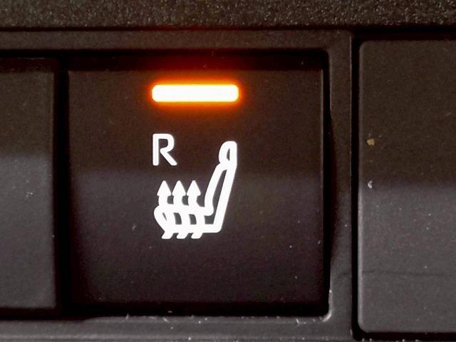 ヤリスクロス HYBRID Z ウルバーノ 禁煙車/全周囲/ブラインドスポット/ETC/レーダークルーズ/ブレーキホーホールド/アップルカープレイ/フルセグ/オートハイビーム/衝突軽減/レーンキープ/パワーシート(34枚目)