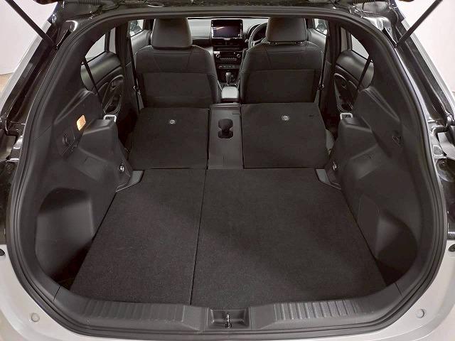 ヤリスクロス HYBRID Z ウルバーノ 禁煙車/全周囲/ブラインドスポット/ETC/レーダークルーズ/ブレーキホーホールド/アップルカープレイ/フルセグ/オートハイビーム/衝突軽減/レーンキープ/パワーシート(51枚目)