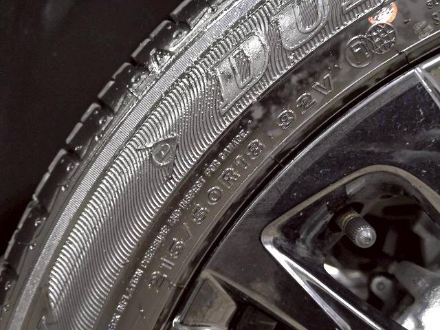 ヤリスクロス HYBRID Z ウルバーノ 禁煙車/全周囲/ブラインドスポット/ETC/レーダークルーズ/ブレーキホーホールド/アップルカープレイ/フルセグ/オートハイビーム/衝突軽減/レーンキープ/パワーシート(58枚目)