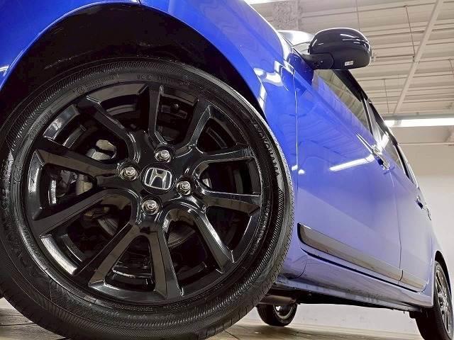 Ｎ－ＯＮＥ ◆２トーン　ＲＳ　禁煙車／バックカメラ／クルーズコントロール／パドルシフト／ステアリングスイッチ／純正アルミ／フォグランプ／オートライト／オートエアコン／スマートキー／横滑り制御装置／ＣＤ・ＤＶＤ再生（11枚目）