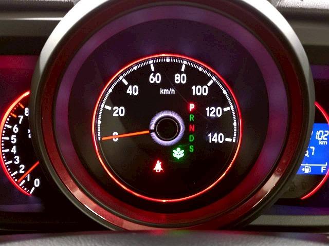 N-ONE ◆2トーン RS 禁煙車/バックカメラ/クルーズコントロール/パドルシフト/ステアリングスイッチ/純正アルミ/フォグランプ/オートライト/オートエアコン/スマートキー/横滑り制御装置/CD・DVD再生(36枚目)