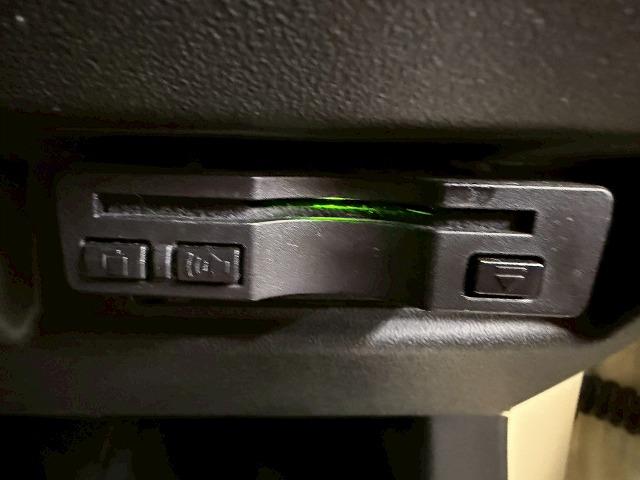 ジムニー XC 禁煙車/クルーズコントロール/バックカメラ/シートヒーター/衝突軽減/レーンキープ/ダウンヒルコントロール/純正アルミ/フォグランプ/ステアリングスイッチ/ヘッドアライトウォッシャー(25枚目)