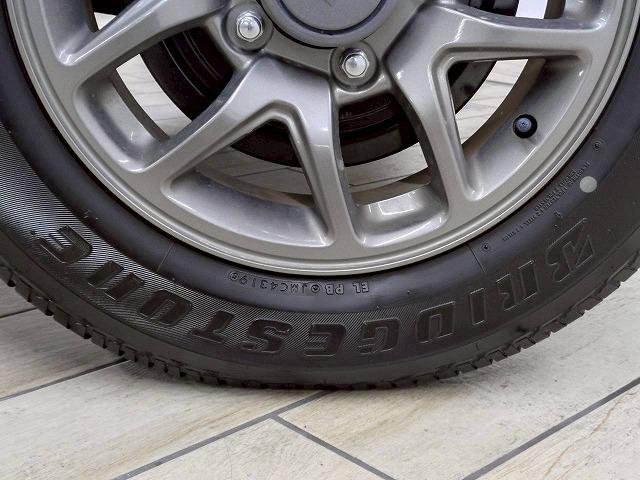 ジムニー XC 禁煙車/クルーズコントロール/バックカメラ/シートヒーター/衝突軽減/レーンキープ/ダウンヒルコントロール/純正アルミ/フォグランプ/ステアリングスイッチ/ヘッドアライトウォッシャー(52枚目)