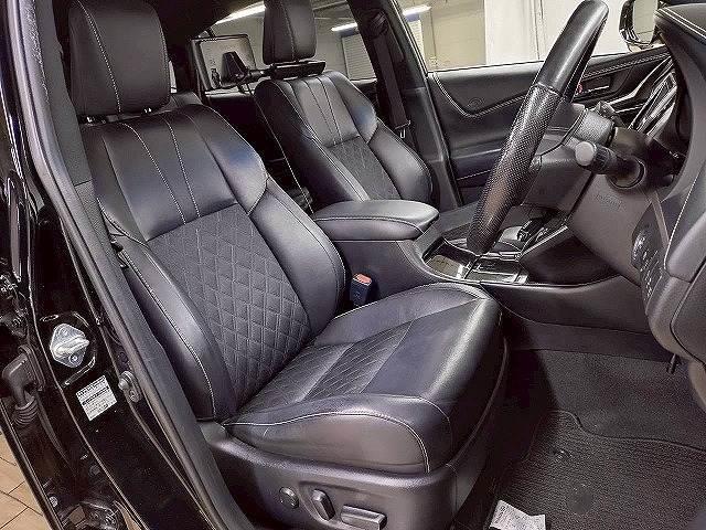 ハリアー ◆ELEGANCE 禁煙車/バックカメラ/レーダークルーズ/ETC/ブレーキホールド/オートハイビーム/アイドリングストップ/オートライト/オートエアコン/ステアリングスイッチ/CD・DVD再生(9枚目)