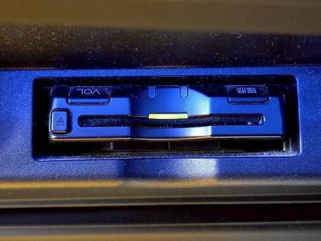 ハリアー ◆ELEGANCE 禁煙車/バックカメラ/レーダークルーズ/ETC/ブレーキホールド/オートハイビーム/アイドリングストップ/オートライト/オートエアコン/ステアリングスイッチ/CD・DVD再生(12枚目)