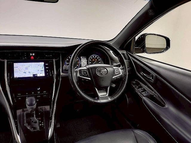 ハリアー ◆ELEGANCE 禁煙車/バックカメラ/レーダークルーズ/ETC/ブレーキホールド/オートハイビーム/アイドリングストップ/オートライト/オートエアコン/ステアリングスイッチ/CD・DVD再生(36枚目)