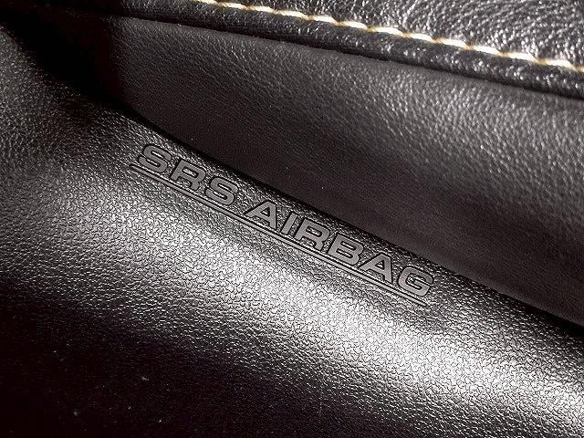 ハリアー ◆ELEGANCE 禁煙車/バックカメラ/レーダークルーズ/ETC/ブレーキホールド/オートハイビーム/アイドリングストップ/オートライト/オートエアコン/ステアリングスイッチ/CD・DVD再生(46枚目)